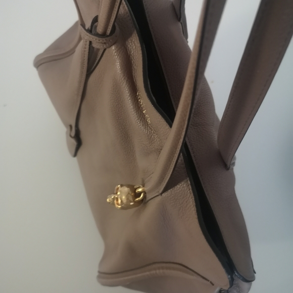 Alexander Mcqueen large padlock zip - Picture 6 of 11